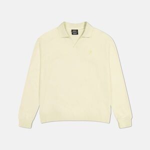 Wesc Johnny collar pullover sweatshirt.
Preppy look. Men XL w 2XL